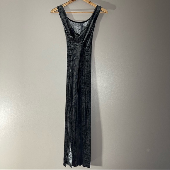 80s Velvet Snake Skin Bodycon Maxi Dress - Picture 5 of 9